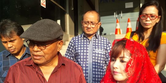 Dewi Tanjung Harap Virtual Police Dapat Persatukan Dua Kubu