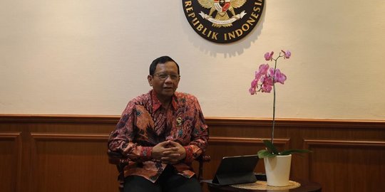 Menko Polhukam Soal UU ITE: Jangan Alergi Terhadap Perubahan