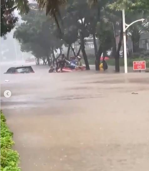 banjir jakarta pada sabtu 20 februari 2021