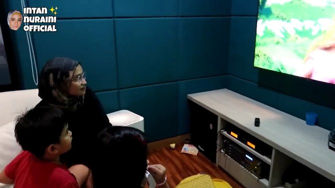 rumah baru intan nuraini