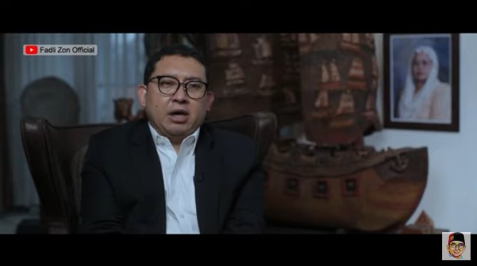 fadli zon kenang mendiang ibundanya