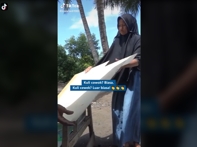 gadis smp ini rela kerja kuli