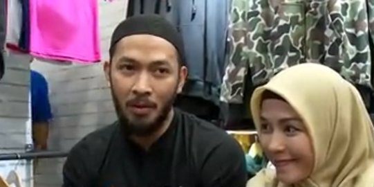 Potret Uki Eks Noah & Istri Usai Hijrah, Adem Banget Tak Lagi Mikirin Uang