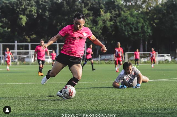 artis yang main di selebritis fc