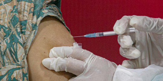 Kemenkes: Vaksin Covid-19 Mandiri Beda dengan Program Pemerintah
