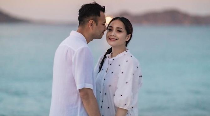 raffi gigi tukar kado