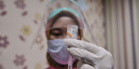Menkes Targetkan Vaksinasi Covid-19 Tahap Kedua Tuntas Juni