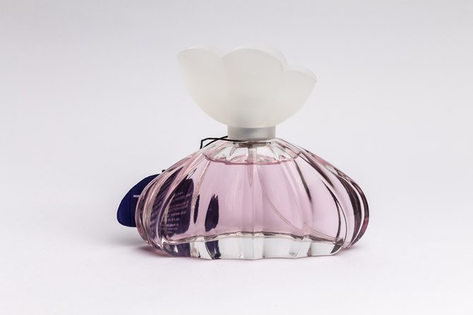 ilustrasi parfum