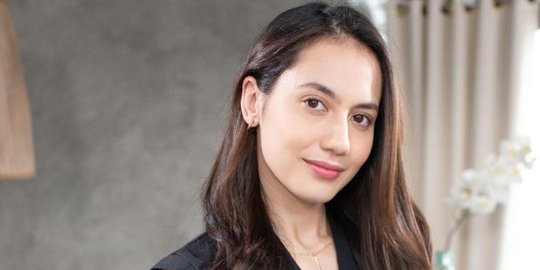 Potret Pevita Pearce Tampil Bare Face, Cantik Banget Disebut Kayak Bule Meksiko