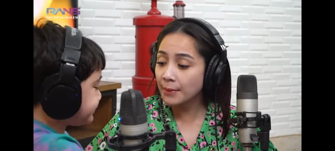 kena protes rafathar nagita slavina ungkap alasan belanja sampai mall tutup