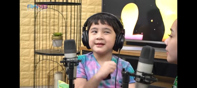 kena protes rafathar nagita slavina ungkap alasan belanja sampai mall tutup