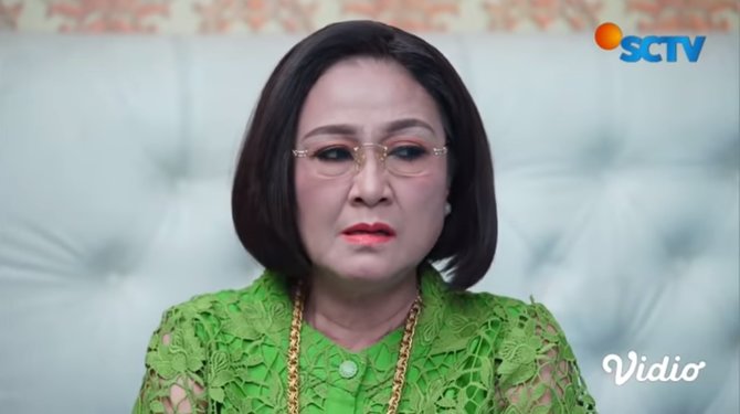 berperan antagonis ini potret debbie cynthia saat berakting di samudra cinta sctv