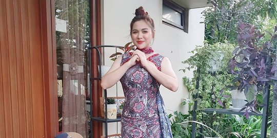 Hot Mom Vicky Shu Bikin Pangling, Makin Langsing Usai Turun 18 kilogram