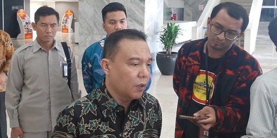 Setahun Covid-19, Dasco Apresiasi Pemerintah Sudah Bisa Memasukkan Vaksin