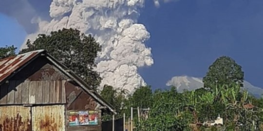 Kabar Terbaru Pasca Erupsi Gunung Sinabung, Warga Diminta Tinggalkan Zona Merah