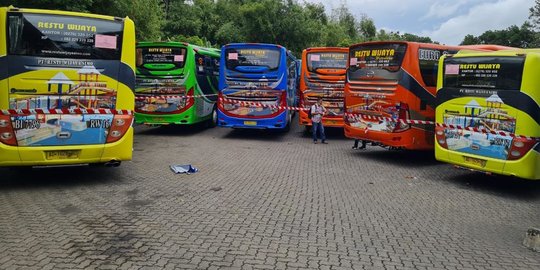 17 Bus Milik Mantan Dirut PT Asabri Sonny Widjaja Disita Kejagung