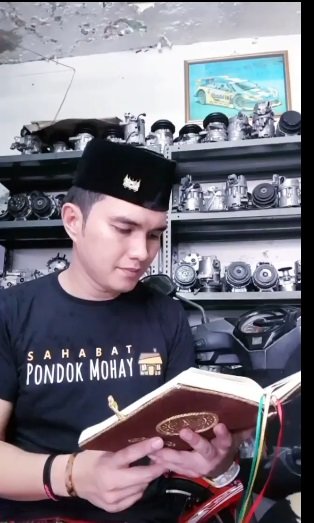 video aldi taher mengaji