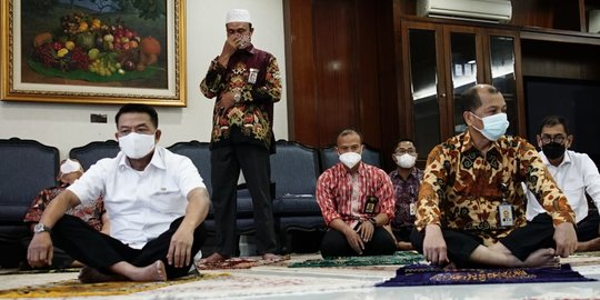 Jelang KLB Demokrat: Moeldoko Masih di Jakarta, Salat Jumat di KSP