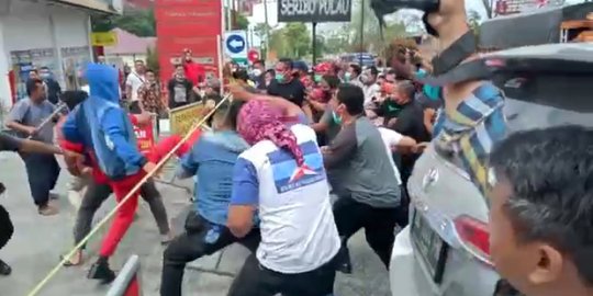 Kubu Pro dan Kontra KLB Demokrat Bentrok di Deli Serdang, 1 Orang Terluka
