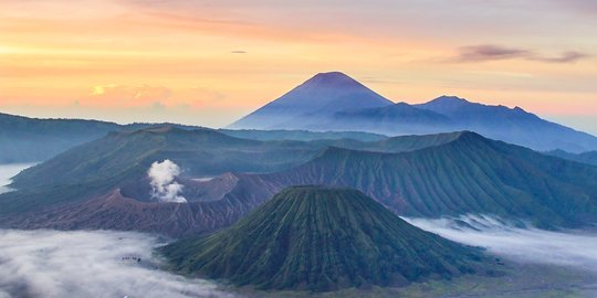 Kawasan Bromo Tutup Total 30 Jam saat Nyepi