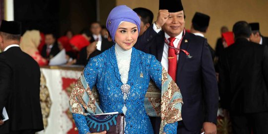 Desy Ratnasari Siap Maju Pilgub Jabar