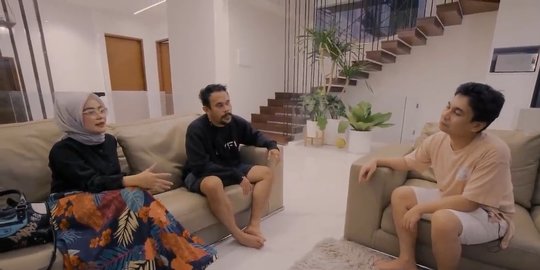 Siapa Haji Alwi, Ini Cerita Ebel Para Komika Diberi Rumah Satu-satu