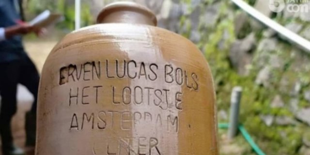 Potret Botol Anggur Kuno di Ngawi Ini Bikin Heboh, Diduga Peninggalan Belanda