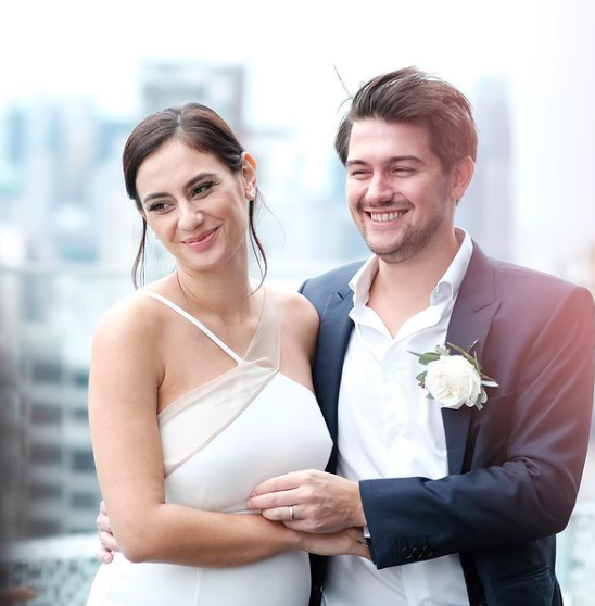 8 seleb ini pilih menikah di luar negeri terbaru julie estelle