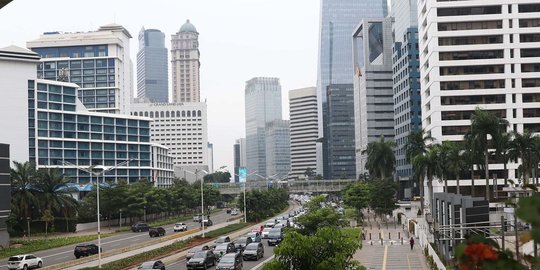 pertumbuhan ekonomi 5 persen di 2021 ri butuh investasi rp5800 t