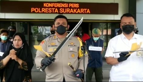 pengeroyokan oleh pendekar di solo