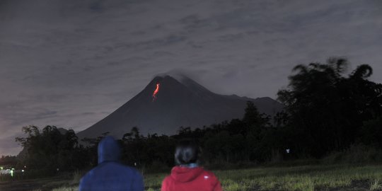 Jumat Pagi, Gunung Merapi Luncurkan Guguran Awan Panas Sejauh 1 Km