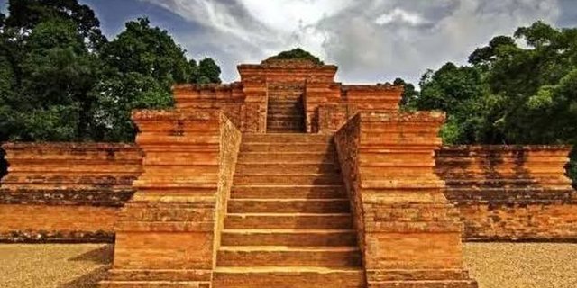 7 Peninggalan Kerajaan Tarumanegara Lengkap Beserta Lokasi Dan Gambarnya Merdeka Com