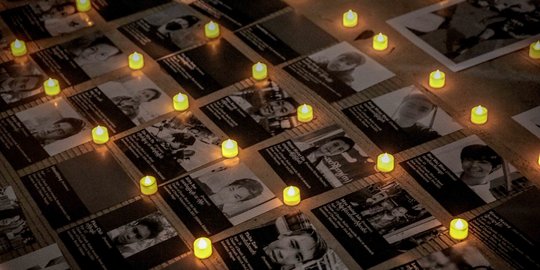 Aksi Lilin Solidaritas untuk Rakyat Myanmar