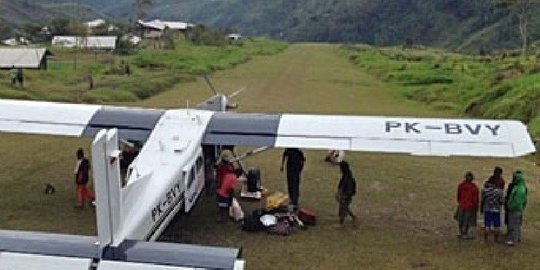 Pilot Susi Air Disandera KKB Papua: Ditodong Senjata, Dilarang Bawa TNI-Polri