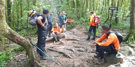 Pendaki Gunung Lompobattang Jatuh ke Jurang, Medan Berat Hambat Evakuasi