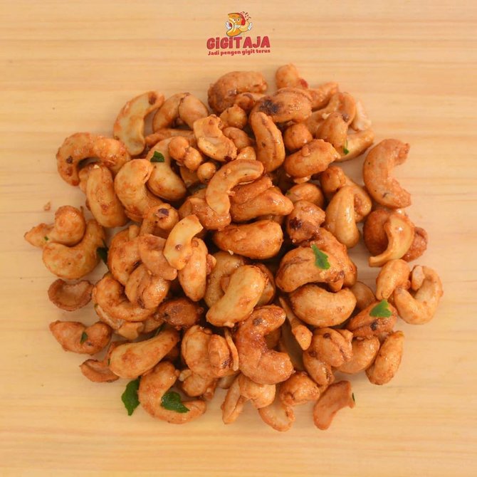 7 resep camilan kacang mete gurih lezat dan kaya nutrisi