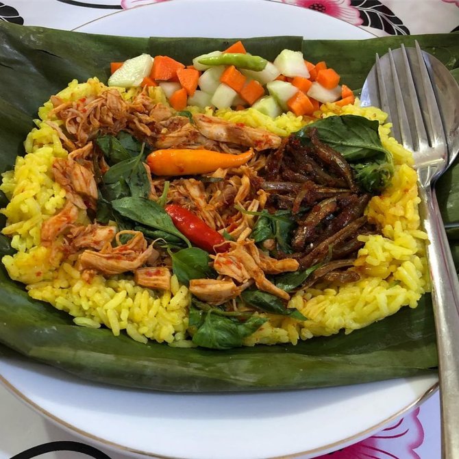 cara membuat nasi kuning