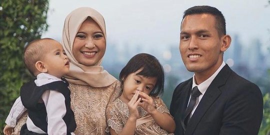 Kerap Tersakiti di Suara Hati Istri, Ini 4 Potret Keluarga Jian Batari yang Harmonis