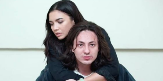 Bikin Baper, Ini 4 Potret Kebersamaan Angela Gilsha dan Dylan Carr di Samudra Cinta