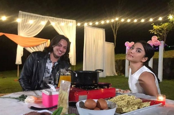 main bareng ini 4 potret kebersamaan angela gilsha dan dylan carr di samudra cinta