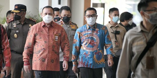 Jalin Komitmen dengan KPK, Ridwan Kamil Ingatkan Kepala Daerah Tak Korupsi