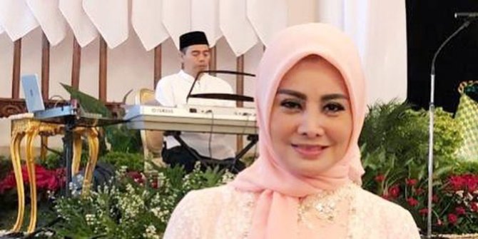 Lirik Lagu Wulan Merindu - Cici Paramida | merdeka.com