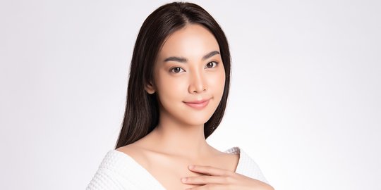 Cari Tahu Beda Manfaat Avoskin Retinol dan Tonernya