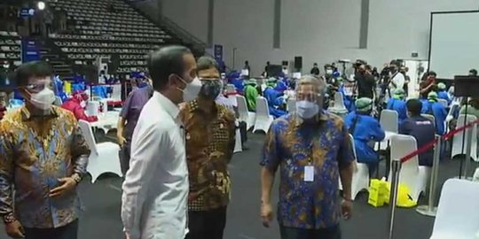 vaksinasi covid 19 per hari untuk capai pertumbuhan 48 persen rev1