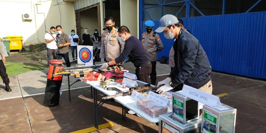 Polisi Sita Barang Bukti 22 Terduga Teroris, dari Buku hingga Uang Rp197 Juta