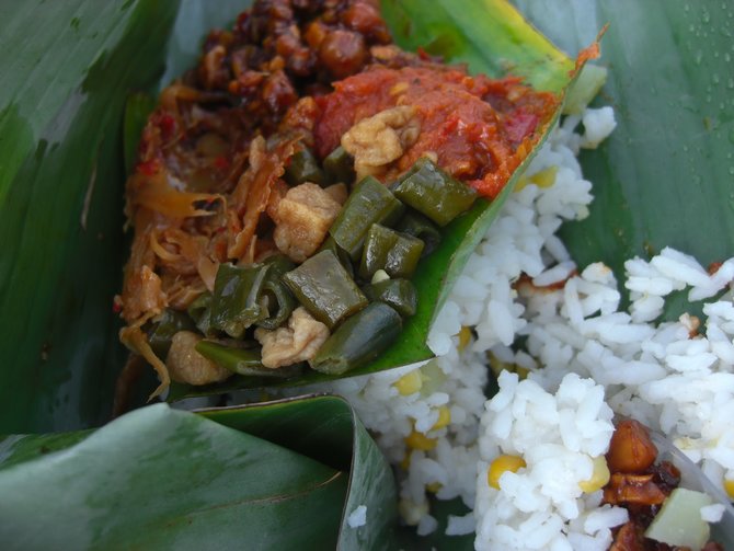 nasi jinggo khas bali