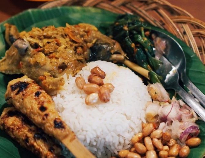 ayam betutu