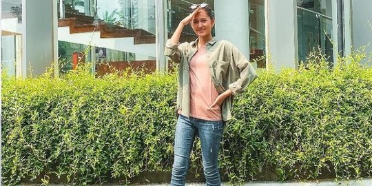 Selain Sinetron Buku Harian Seorang Istri, Ini 4 Judul Film yang Diperankan Zoe Abbas