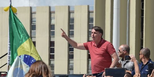 bolsonaro sangat buruk rev1