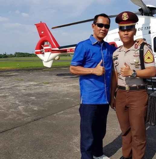 potret kedekatan eks kapolri bareng putranya yang juga polisi penuh kehangatan